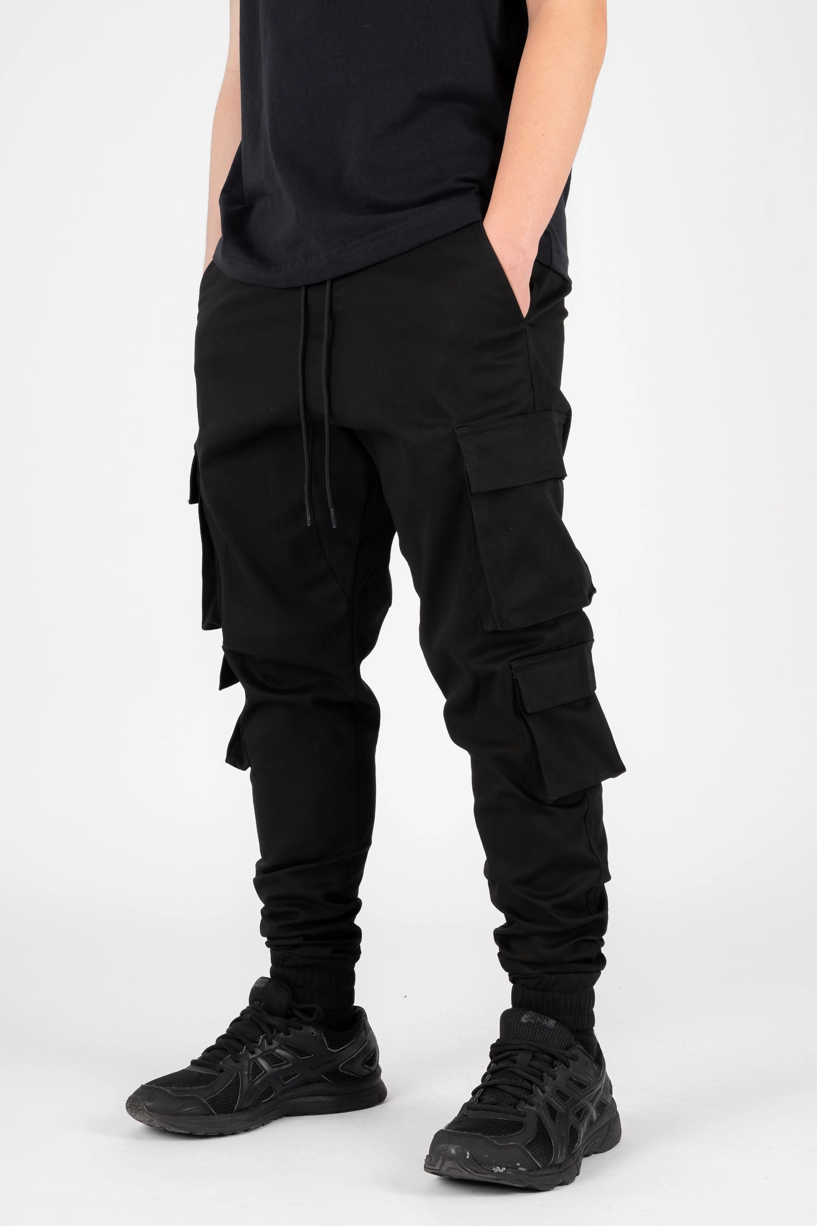 6 POCKETS CARGO PANTS - BLACK