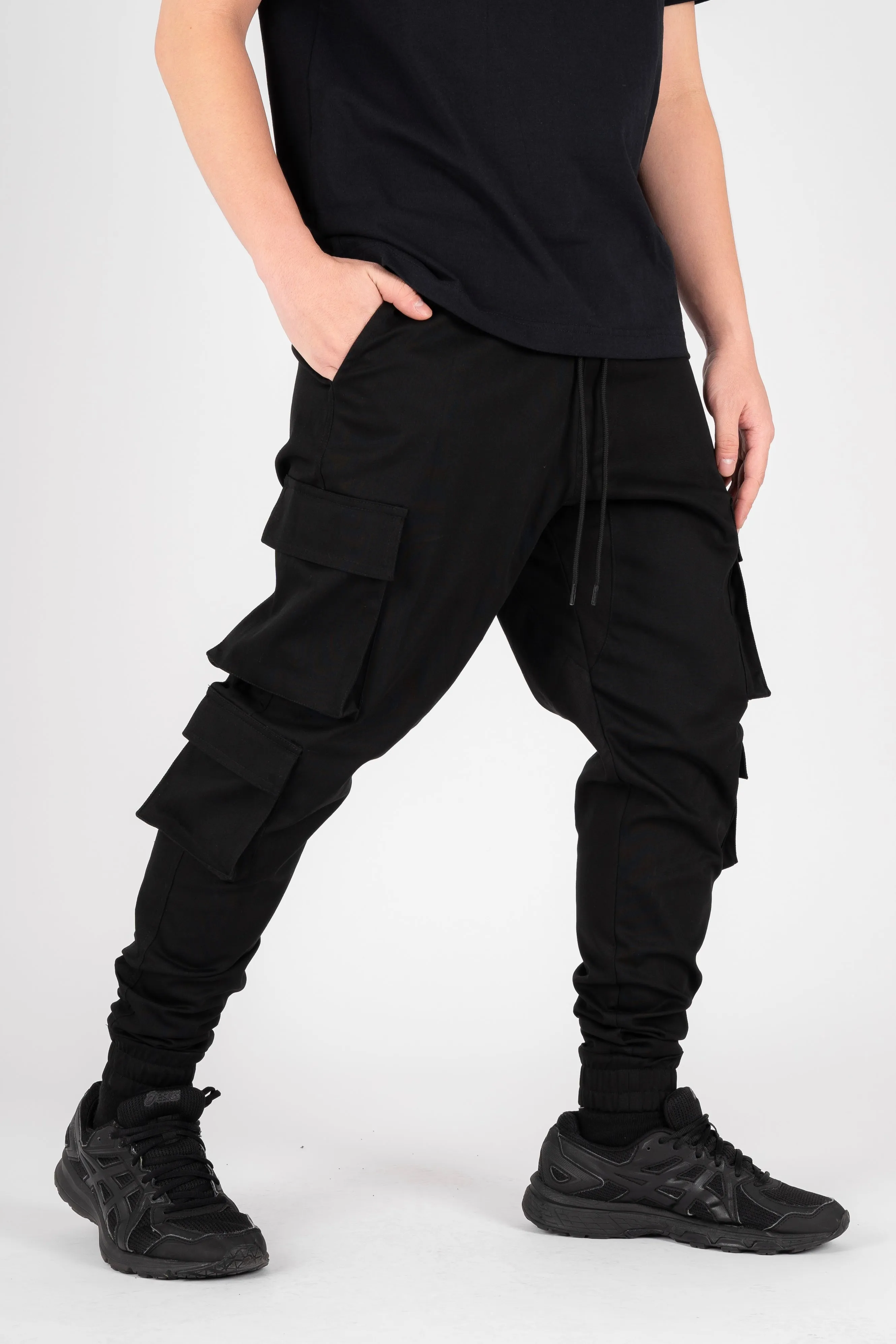 6 POCKETS CARGO PANTS - BLACK