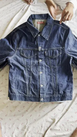 Denim branded jackets 23 pieces