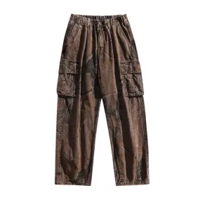 Elastic waist cargo pants in camouflage print