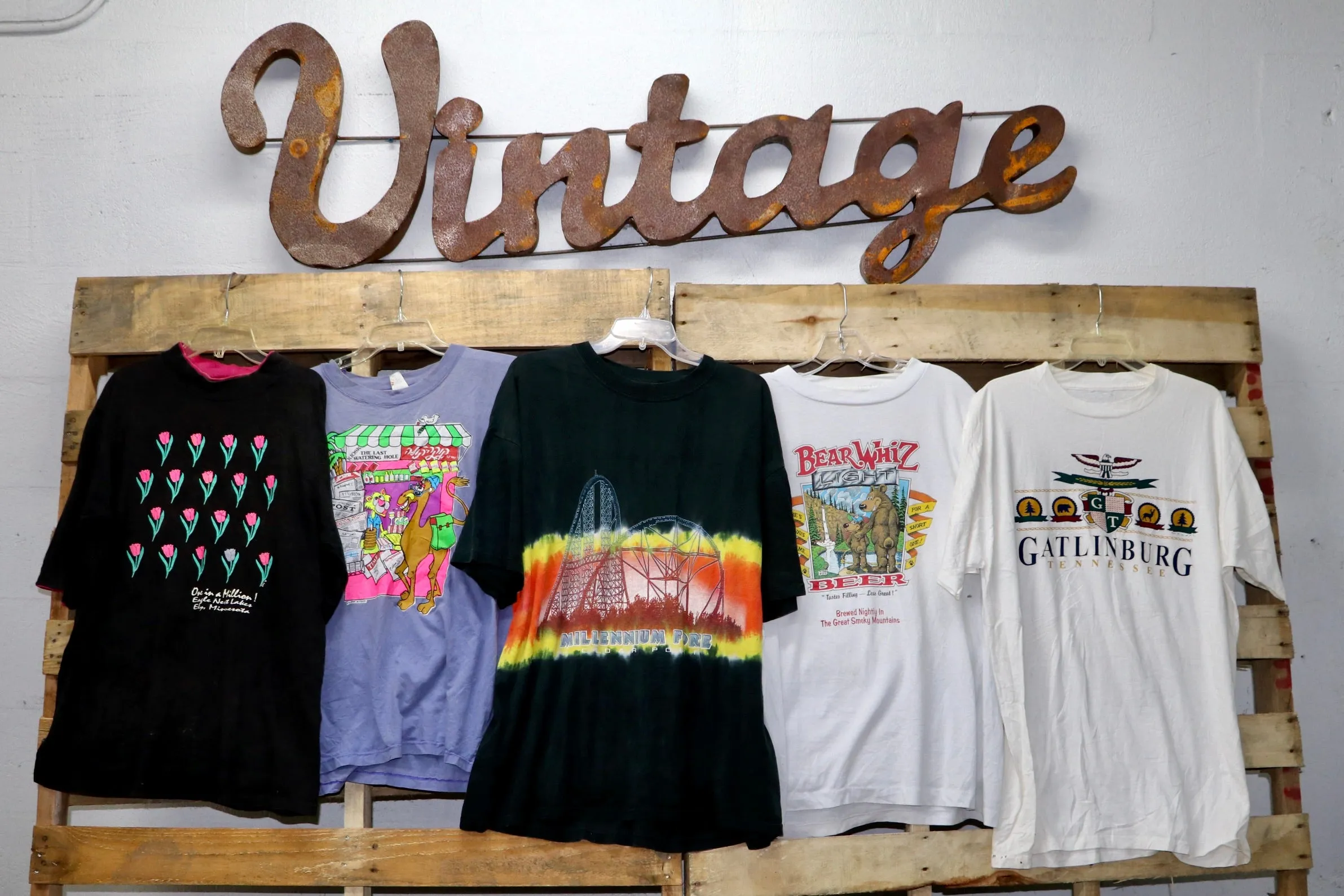 Vintage Graphic T-Shirts